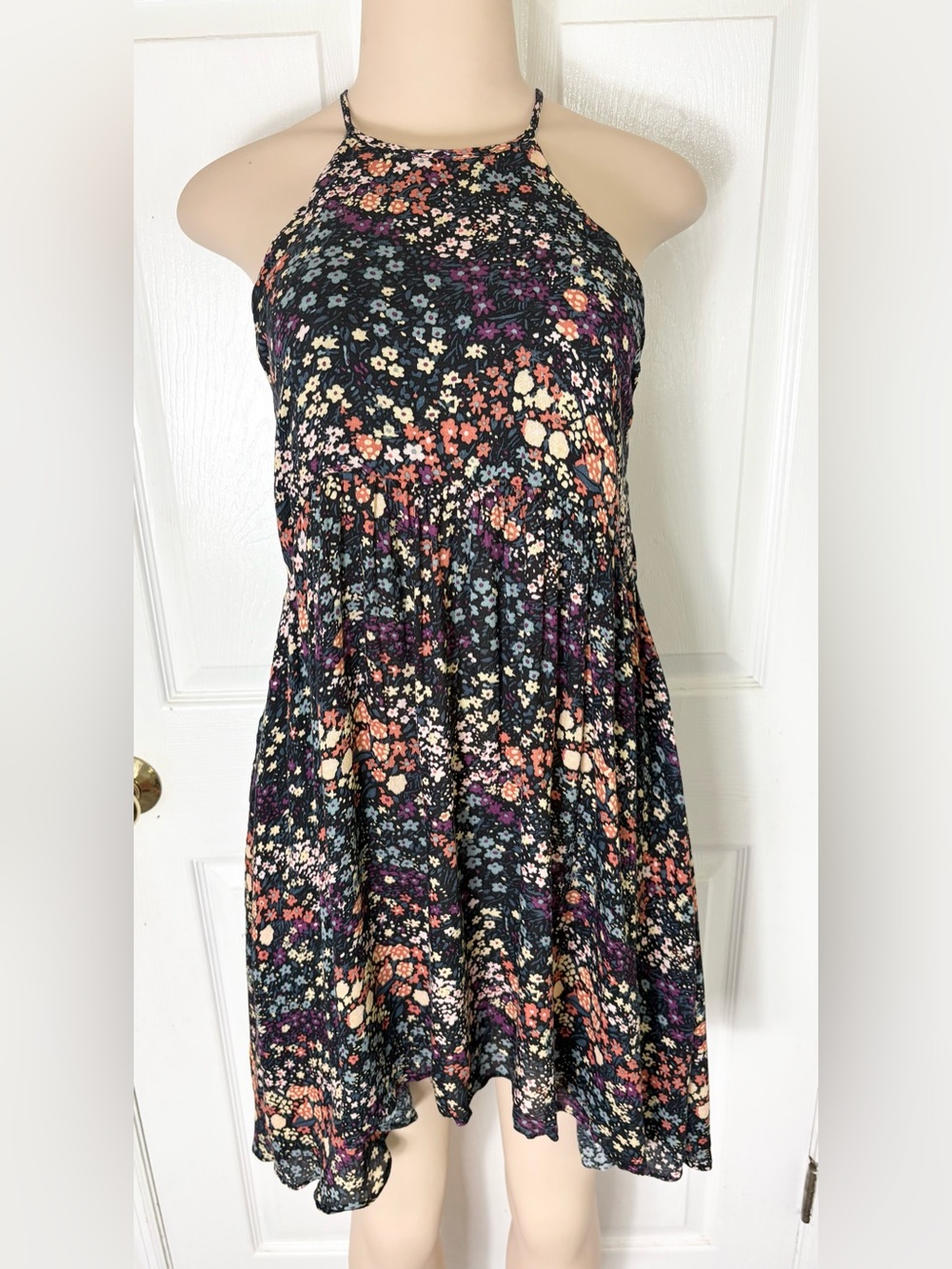 Kimchi Blue Urban Outfitters Floral Open Back Mini Dress Boho Cottagecore Garden